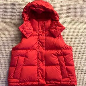 Red lululemon wunder puff vest